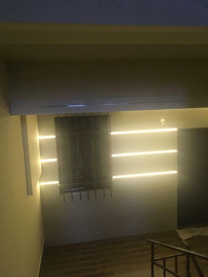Gold Bunker Appartement Jerevan Buitenkant foto