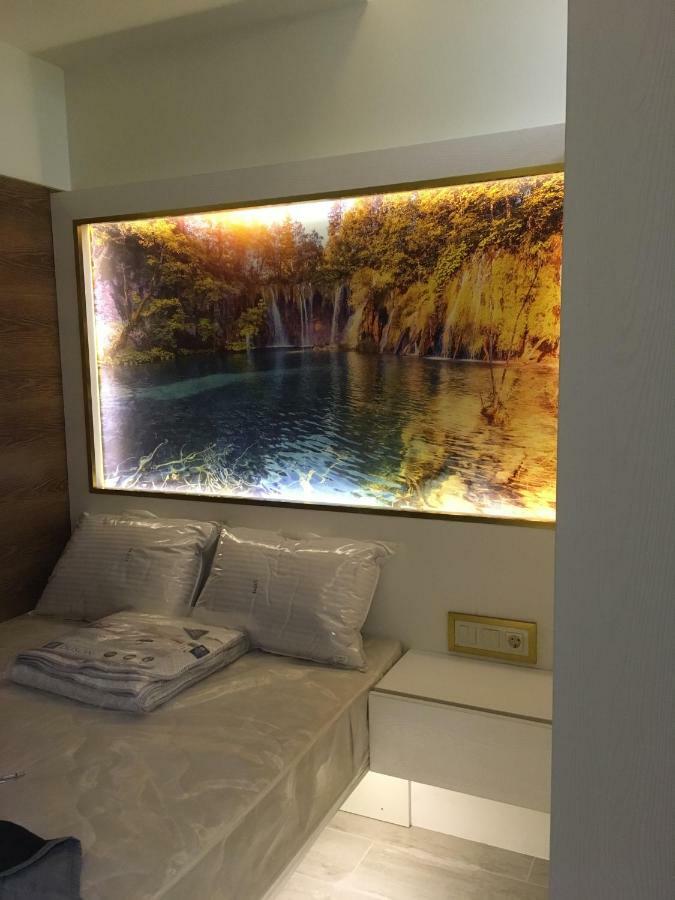 Gold Bunker Appartement Jerevan Buitenkant foto